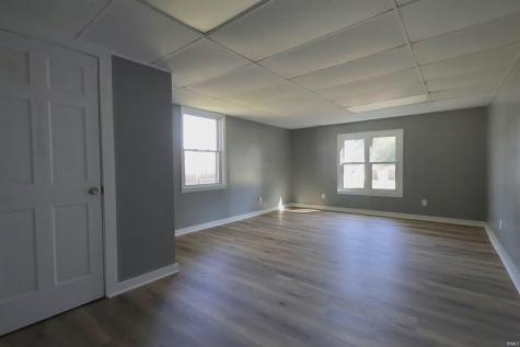 303 N Fulton Street Parker City IN 47368