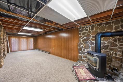 693 Forest Drive Bloomfield IN 47424