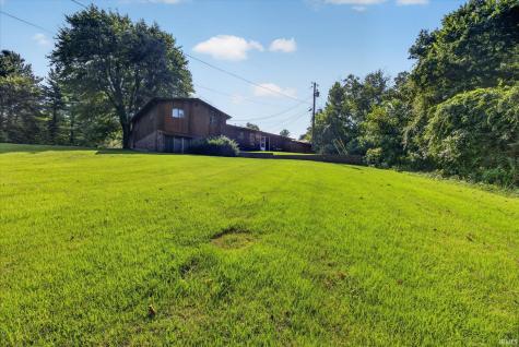 693 Forest Drive Bloomfield IN 47424