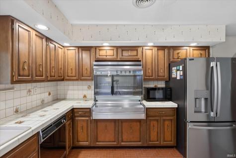 693 Forest Drive Bloomfield IN 47424