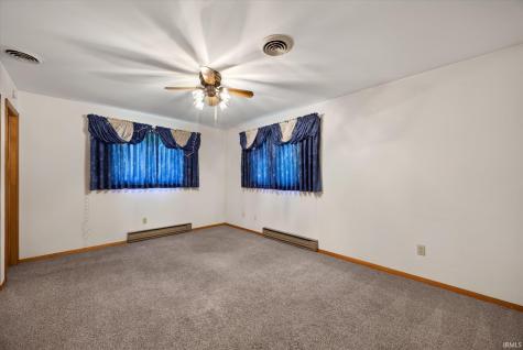 693 Forest Drive Bloomfield IN 47424