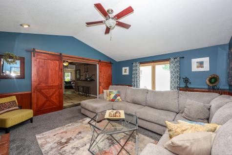 1621 Saint Louis Avenue Fort Wayne IN 46819
