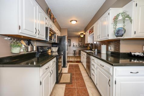 1621 Saint Louis Avenue Fort Wayne IN 46819