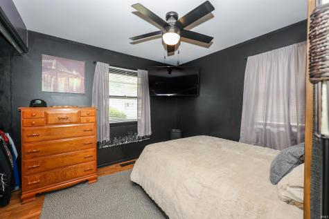 1621 Saint Louis Avenue Fort Wayne IN 46819