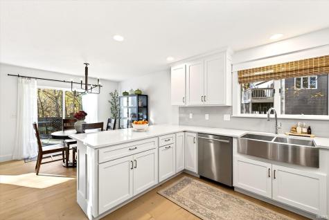 9428 S Harbour Pointe Drive Bloomington IN 47401