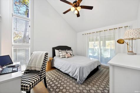 9428 S Harbour Pointe Drive Bloomington IN 47401