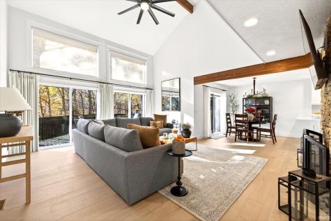 9428 S Harbour Pointe Drive Bloomington IN 47401