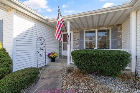 54180 Stonebridge Drive Elkhart IN 46514