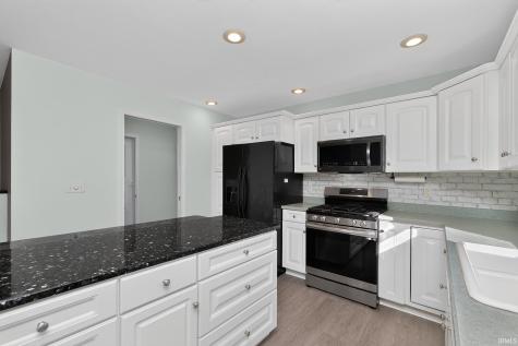 54180 Stonebridge Drive Elkhart IN 46514