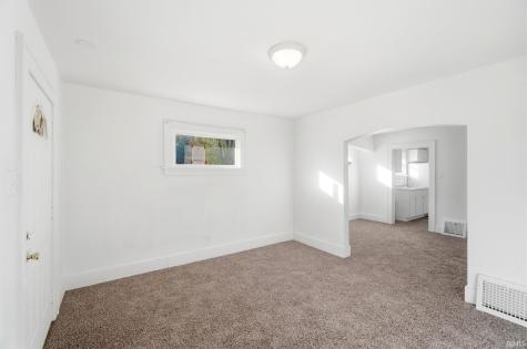 4438 Weisser Park Avenue Fort Wayne IN 46806