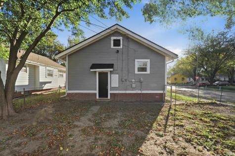 4438 Weisser Park Avenue Fort Wayne IN 46806