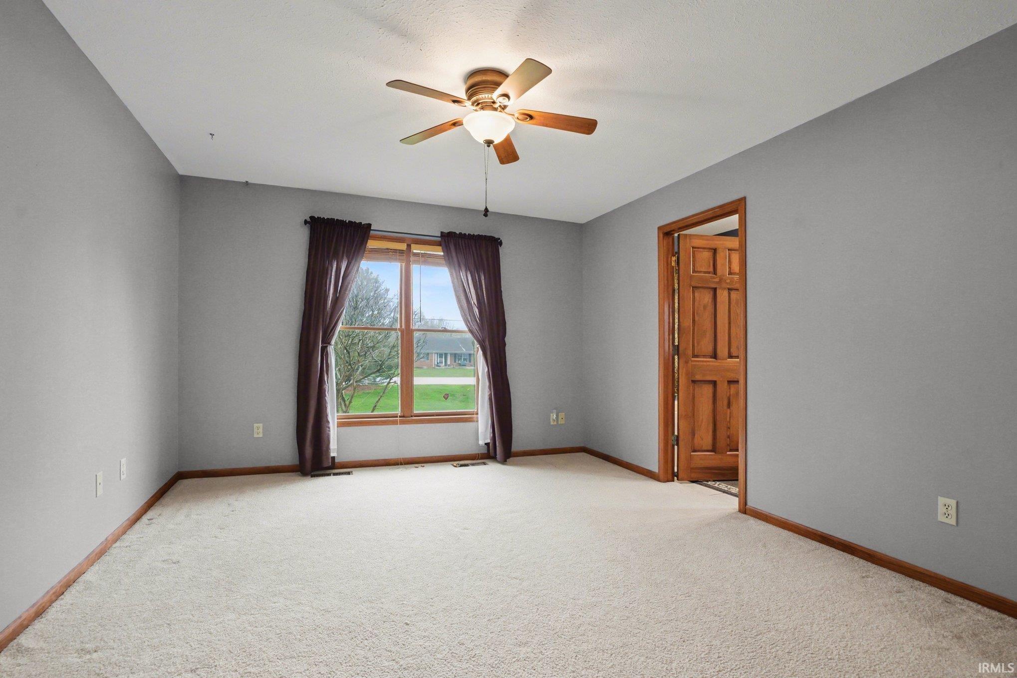 61571 Haverford Court South Bend IN 46614
