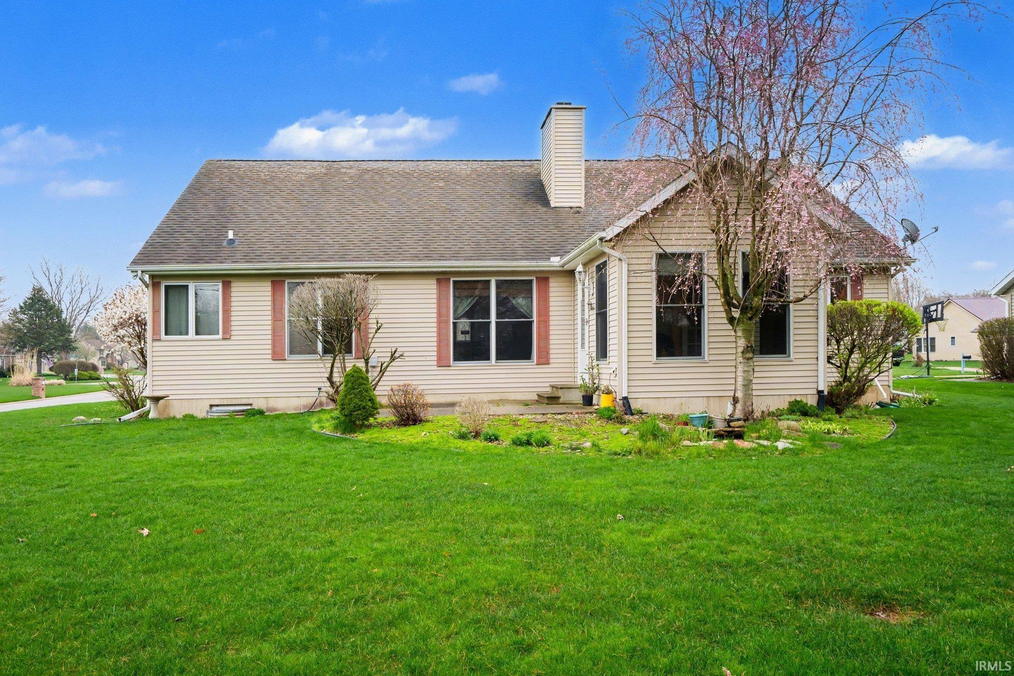 61571 Haverford Court South Bend IN 46614