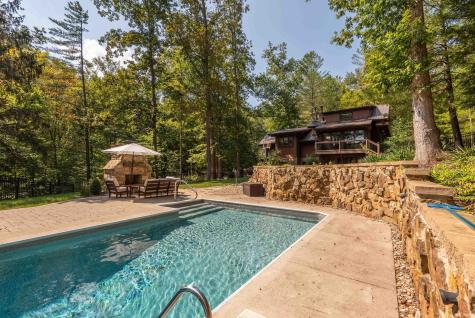 1707 Nob Hill Drive Nashville IN 47448