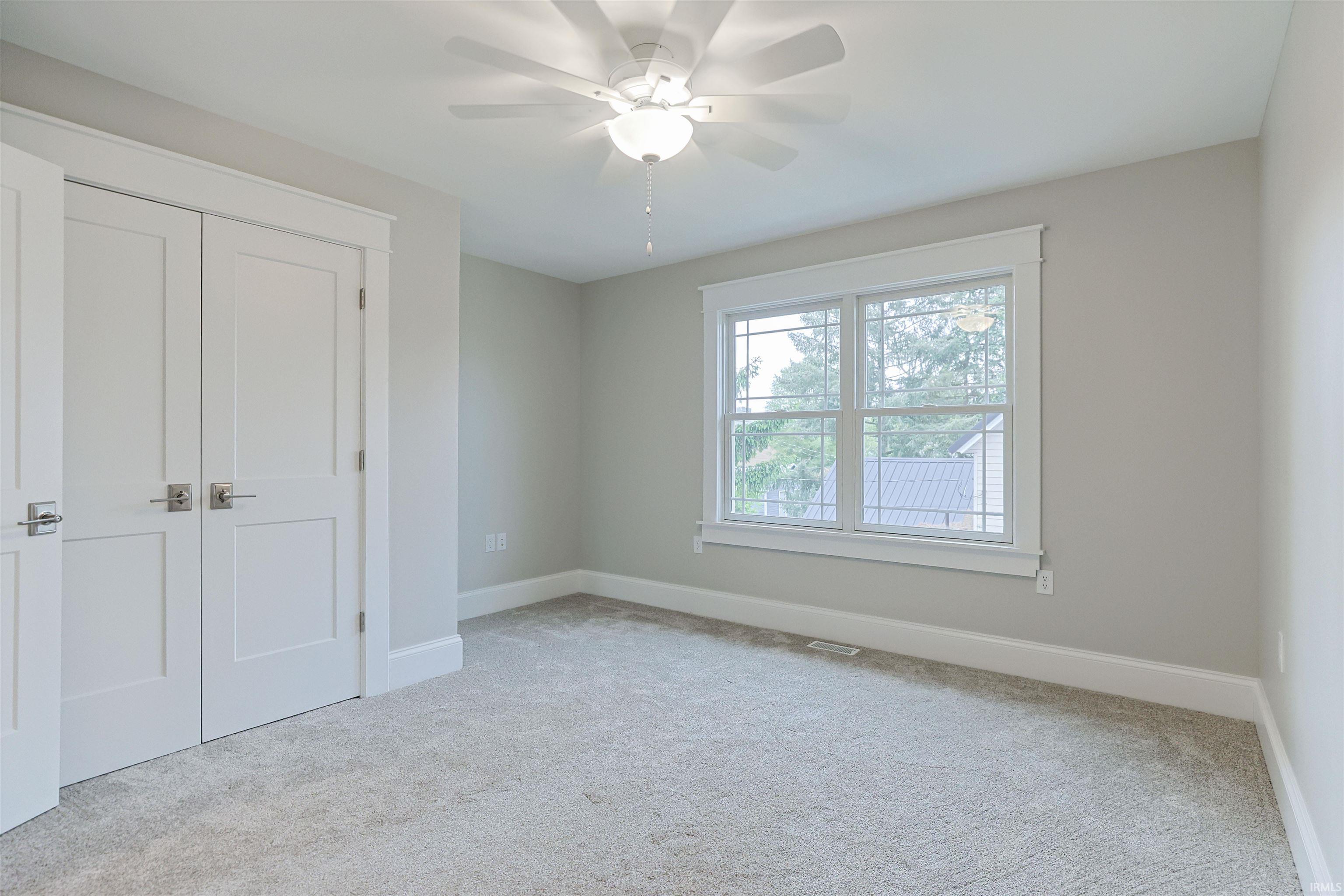 637 E Lincolnway Mishawaka IN 46544