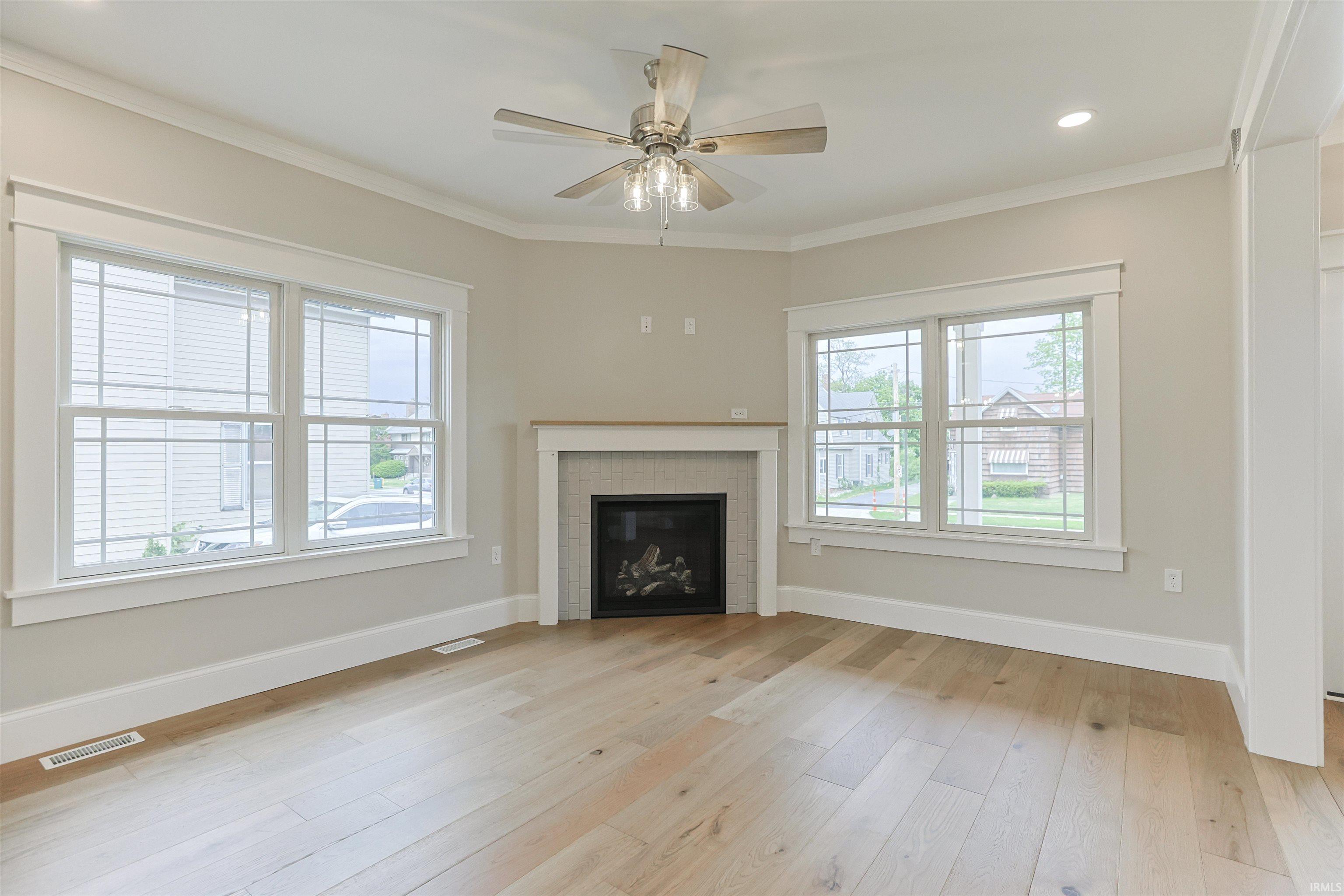 637 E Lincolnway Mishawaka IN 46544