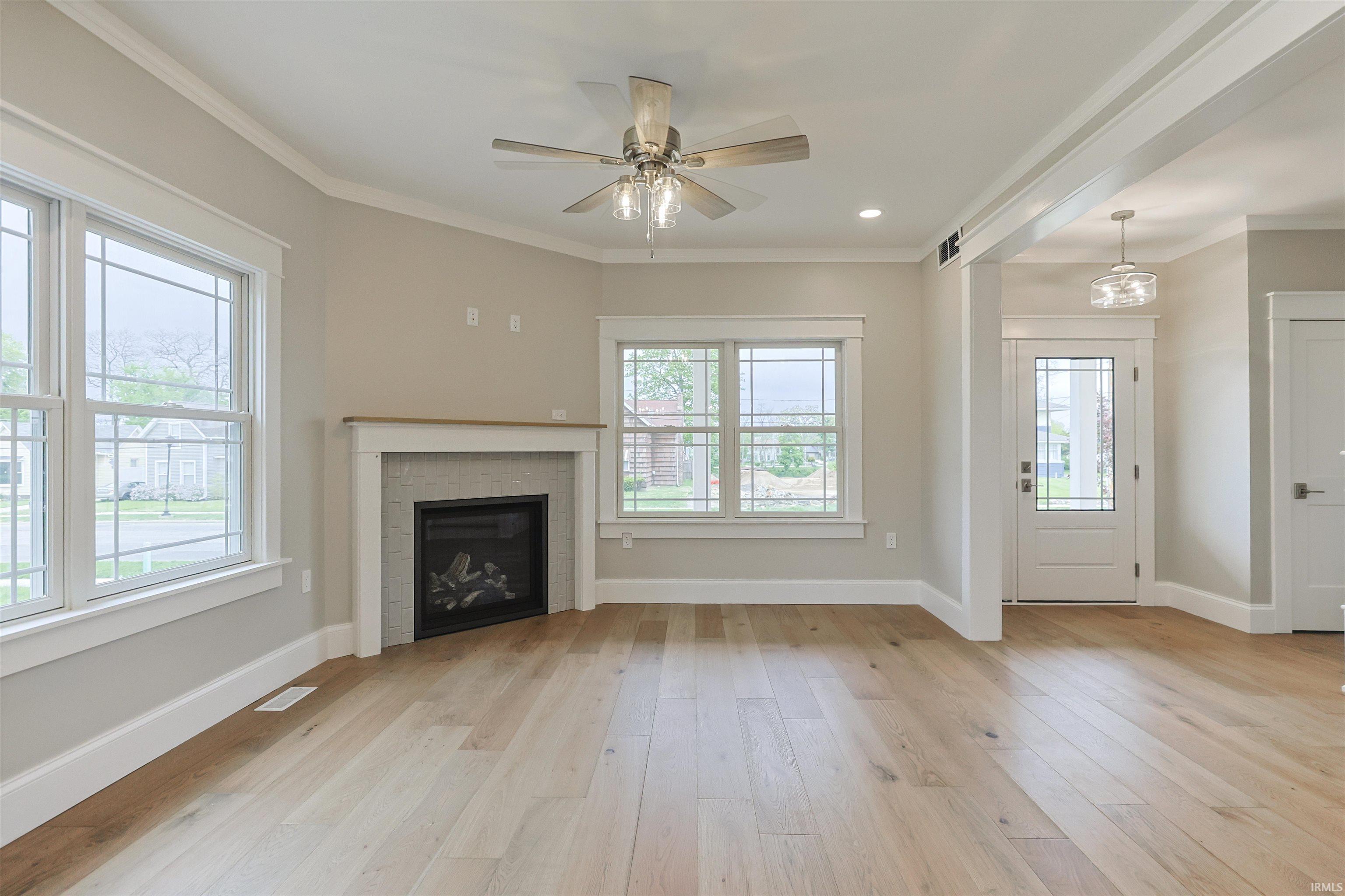 637 E Lincolnway Mishawaka IN 46544