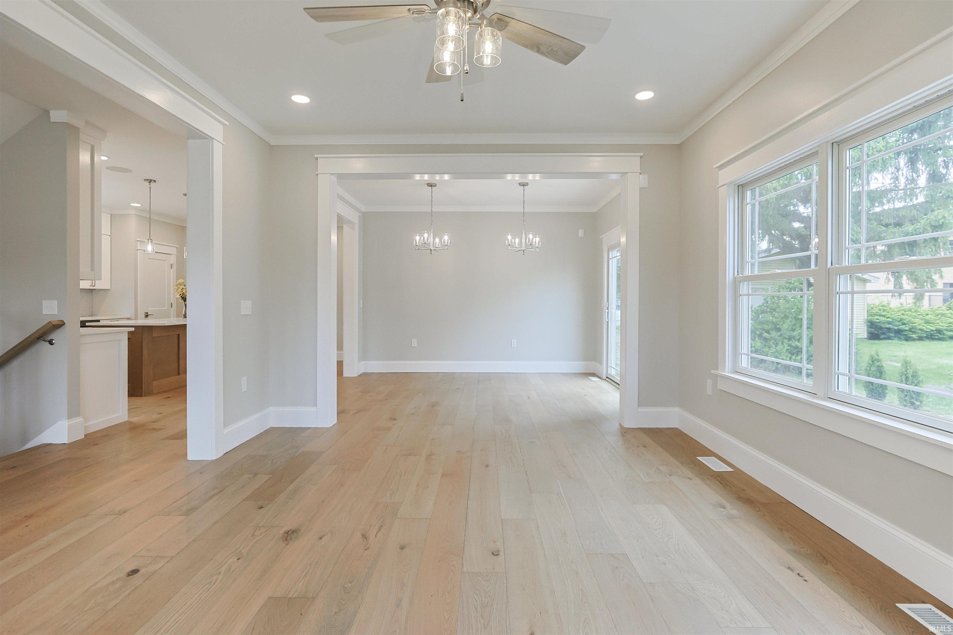 637 E Lincolnway Mishawaka IN 46544