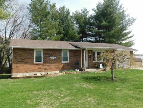 116 Nichols Avenue Salem IN 47167