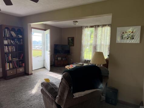 12289 W 250 N Delphi IN 46923