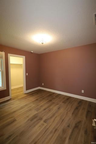 4006 Woodhill Drive Fort Wayne IN 46804