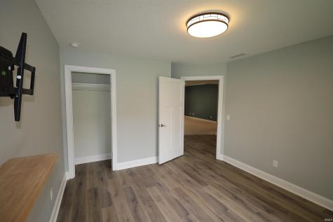 4006 Woodhill Drive Fort Wayne IN 46804