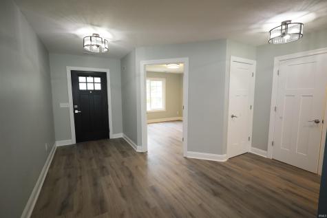 4006 Woodhill Drive Fort Wayne IN 46804
