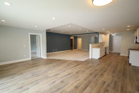 4006 Woodhill Drive Fort Wayne IN 46804