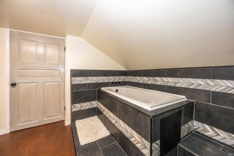2116 Ludwig Road Fort Wayne IN 46818