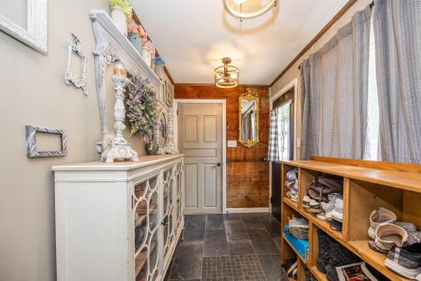 2116 Ludwig Road Fort Wayne IN 46818