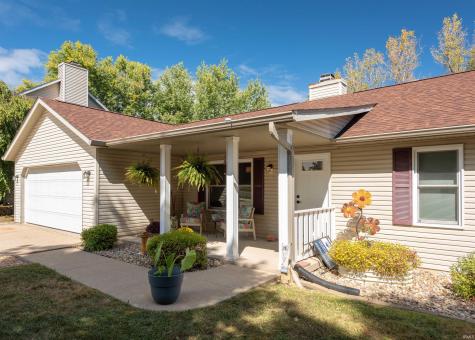 918 W Countryside Lane Bloomington IN 47403