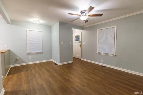 1129 E Chandler Avenue Evansville IN 47714