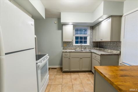 1129 E Chandler Avenue Evansville IN 47714