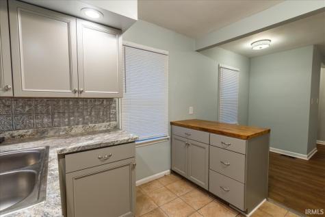 1129 E Chandler Avenue Evansville IN 47714
