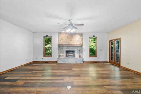 1353 S 1038 E Greentown IN 46936