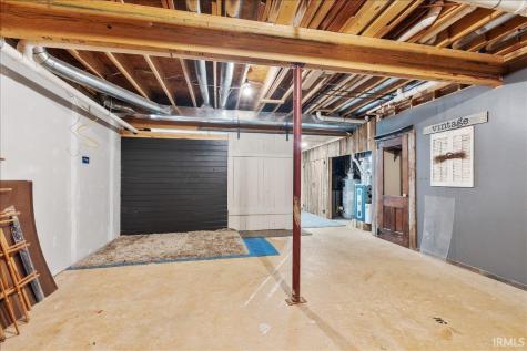 1353 S 1038 E Greentown IN 46936