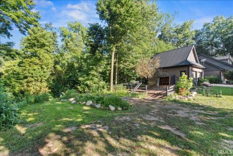 1353 S 1038 E Greentown IN 46936