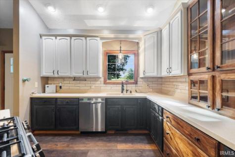 1353 S 1038 E Greentown IN 46936