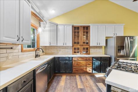 1353 S 1038 E Greentown IN 46936