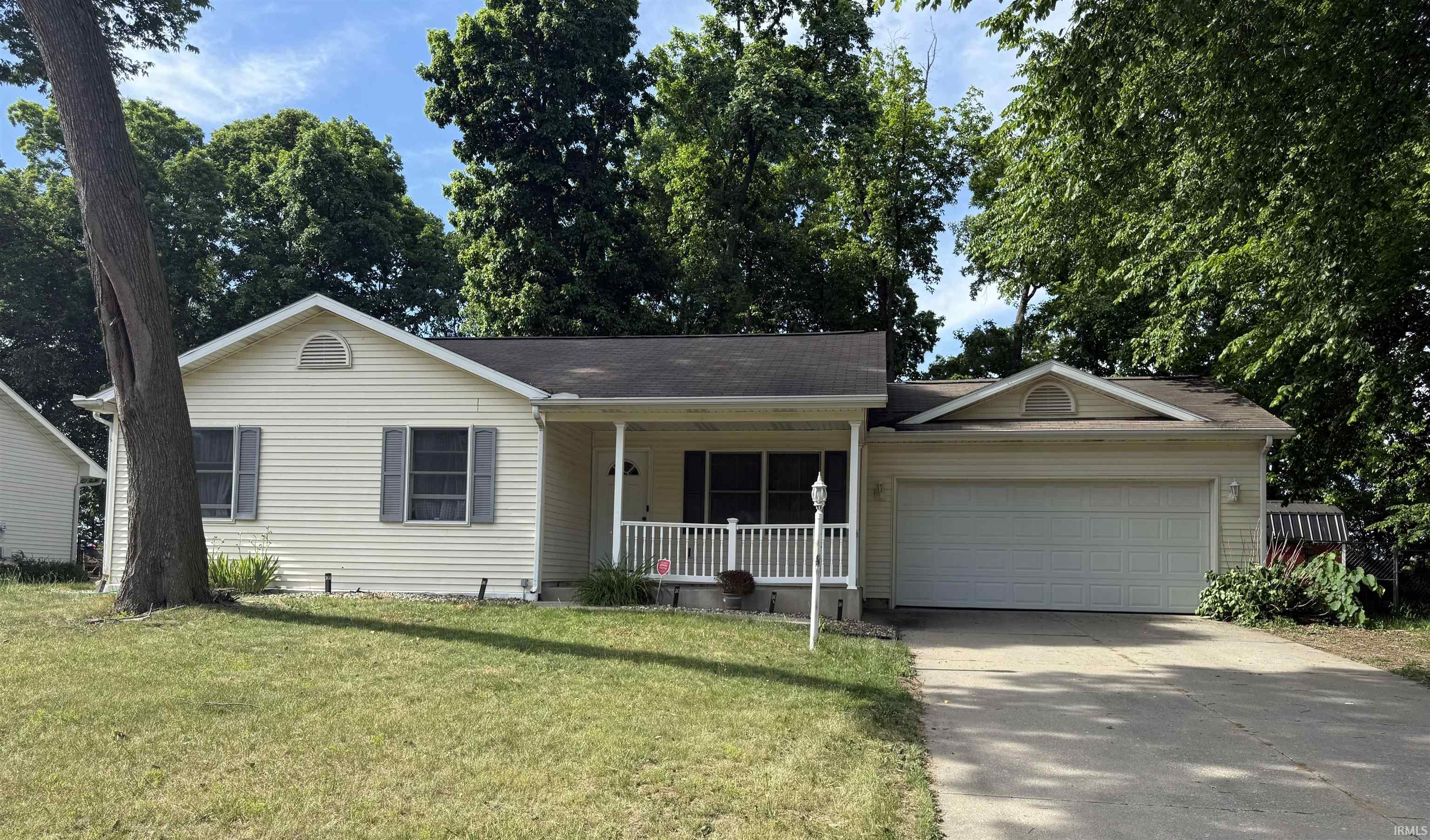 30197 Wynd Tree Boulevard Elkhart IN 46516