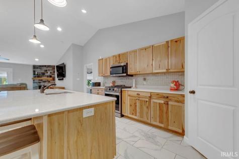 7227 W Mustang Drive Ellettsville IN 47429