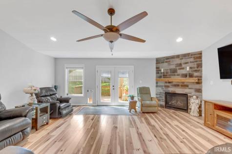 7227 W Mustang Drive Ellettsville IN 47429