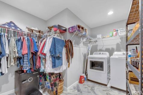 7227 W Mustang Drive Ellettsville IN 47429