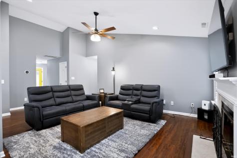 4846 Oakleigh Parkway Greenwood IN 46143