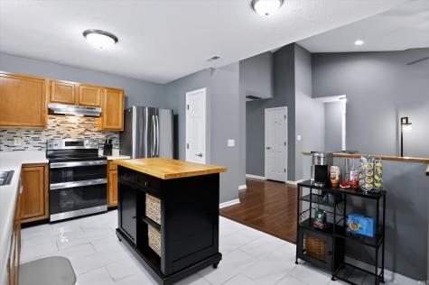 4846 Oakleigh Parkway Greenwood IN 46143