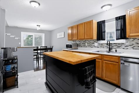 4846 Oakleigh Parkway Greenwood IN 46143