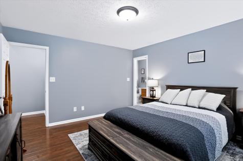4846 Oakleigh Parkway Greenwood IN 46143