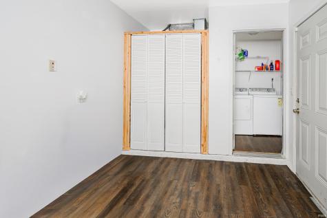 1529 W Edinburgh Bend Bloomington IN 47403