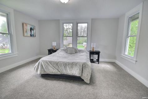 1142 Salamonie Avenue Huntington IN 46750