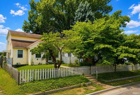 1061 Waggoner Avenue Evansville IN 47714
